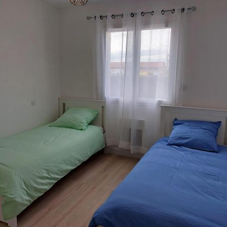 Maison Neuve A Bessens Luaran gambar
